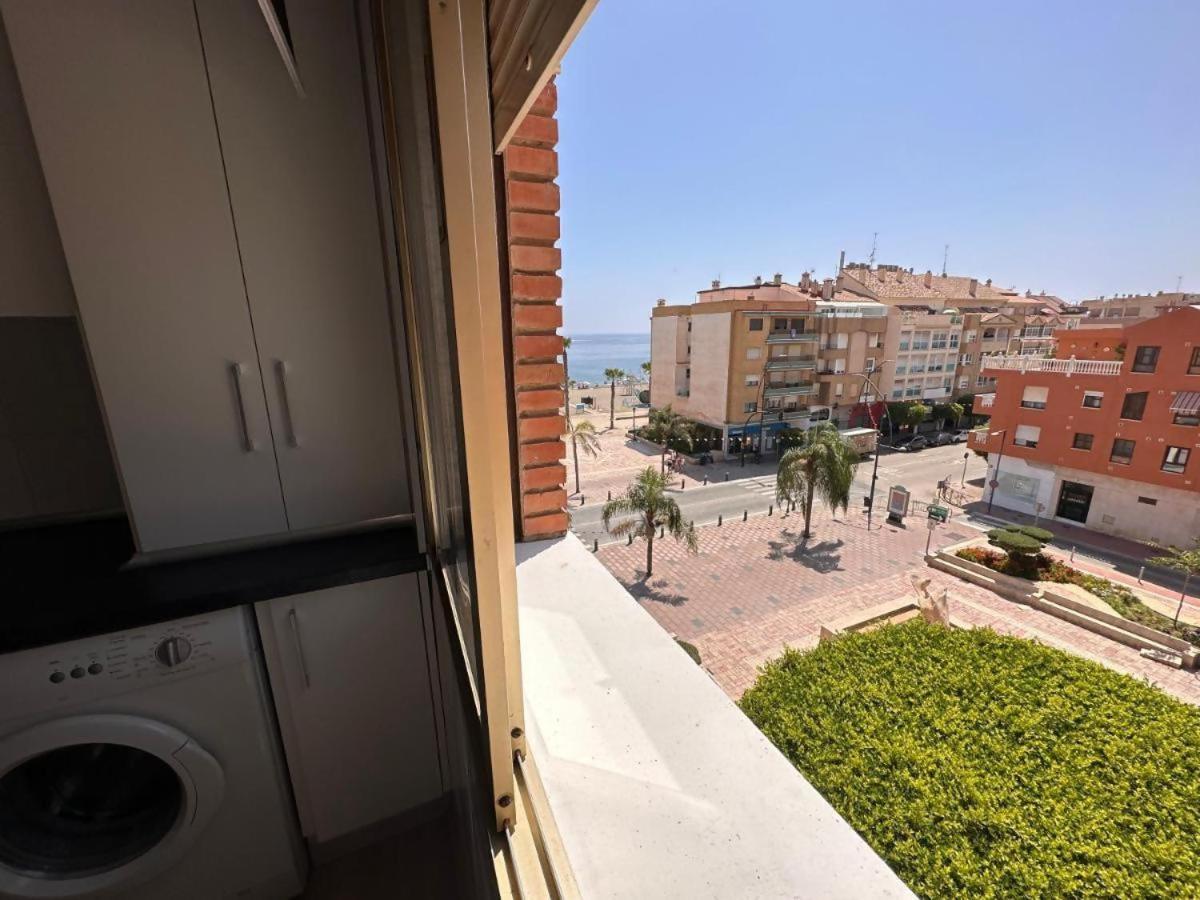 Casaflex Las Palmeras Aptº Con Vistas Al Mar Rincón de la Victoria Eksteriør billede