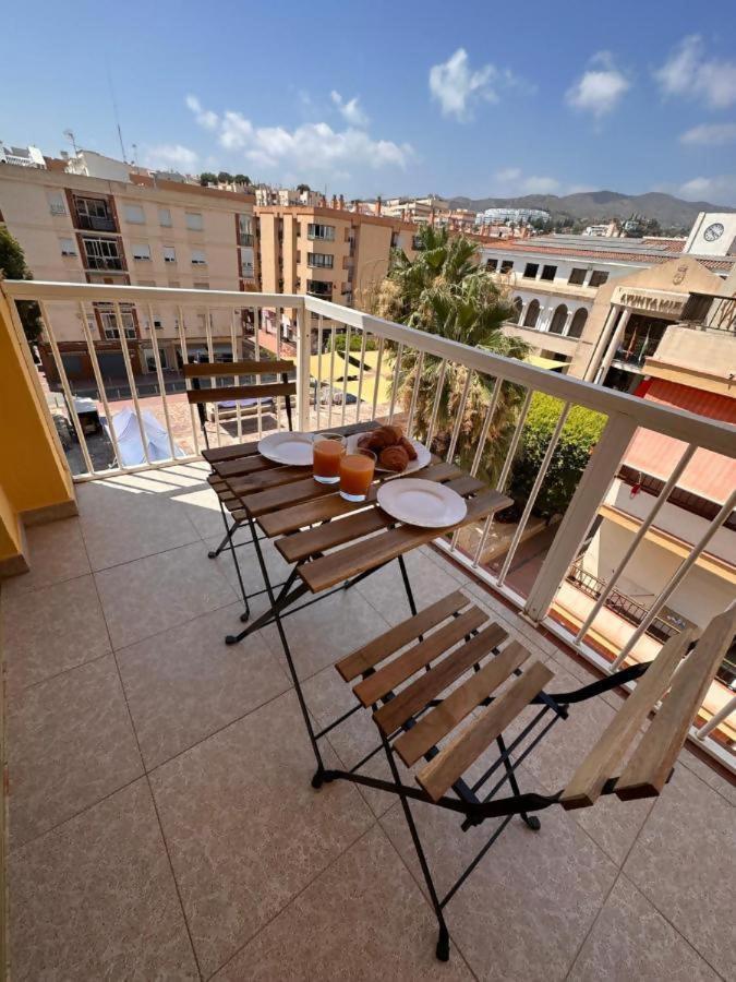 Casaflex Las Palmeras Aptº Con Vistas Al Mar Rincón de la Victoria Eksteriør billede