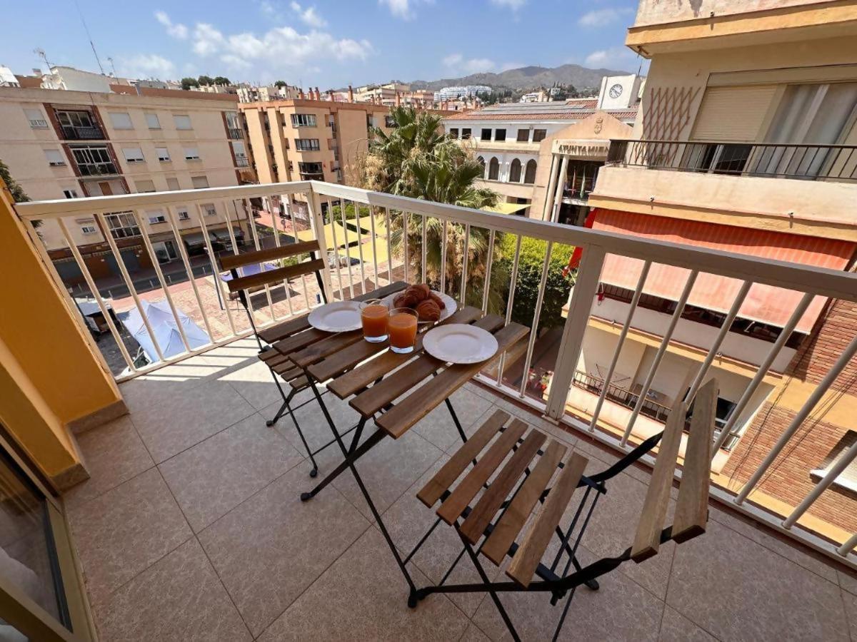 Casaflex Las Palmeras Aptº Con Vistas Al Mar Rincón de la Victoria Eksteriør billede